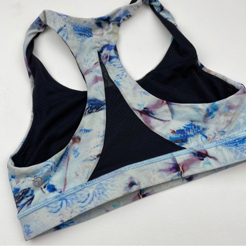 Lululemon Sports Bra Size 6